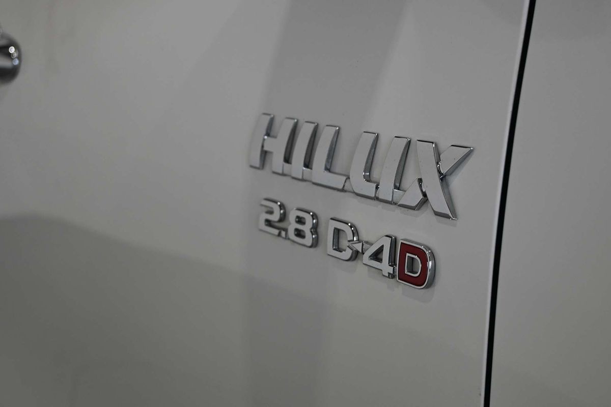 2020 Toyota Hilux SR5 GUN126R 4X4
