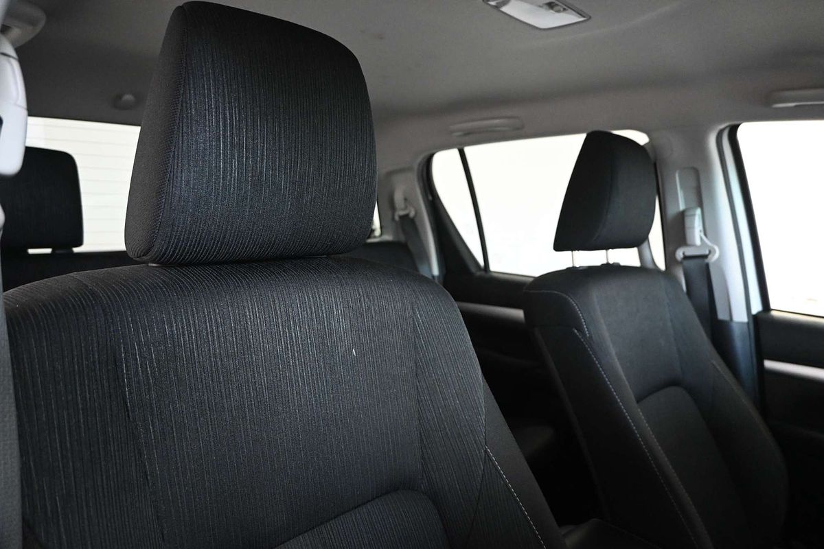2020 Toyota Hilux SR5 GUN126R 4X4