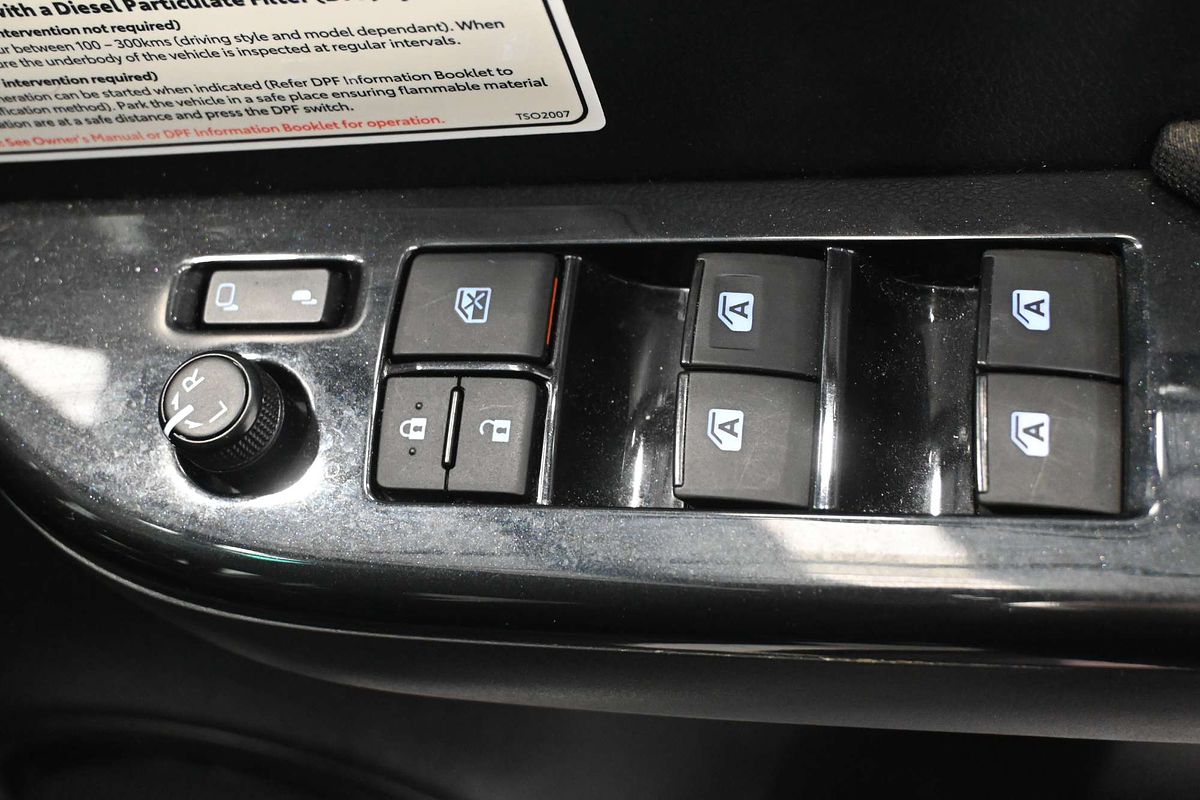 2020 Toyota Hilux SR5 GUN126R 4X4