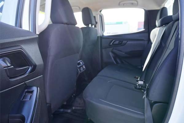 2021 Isuzu D-MAX SX 4X4