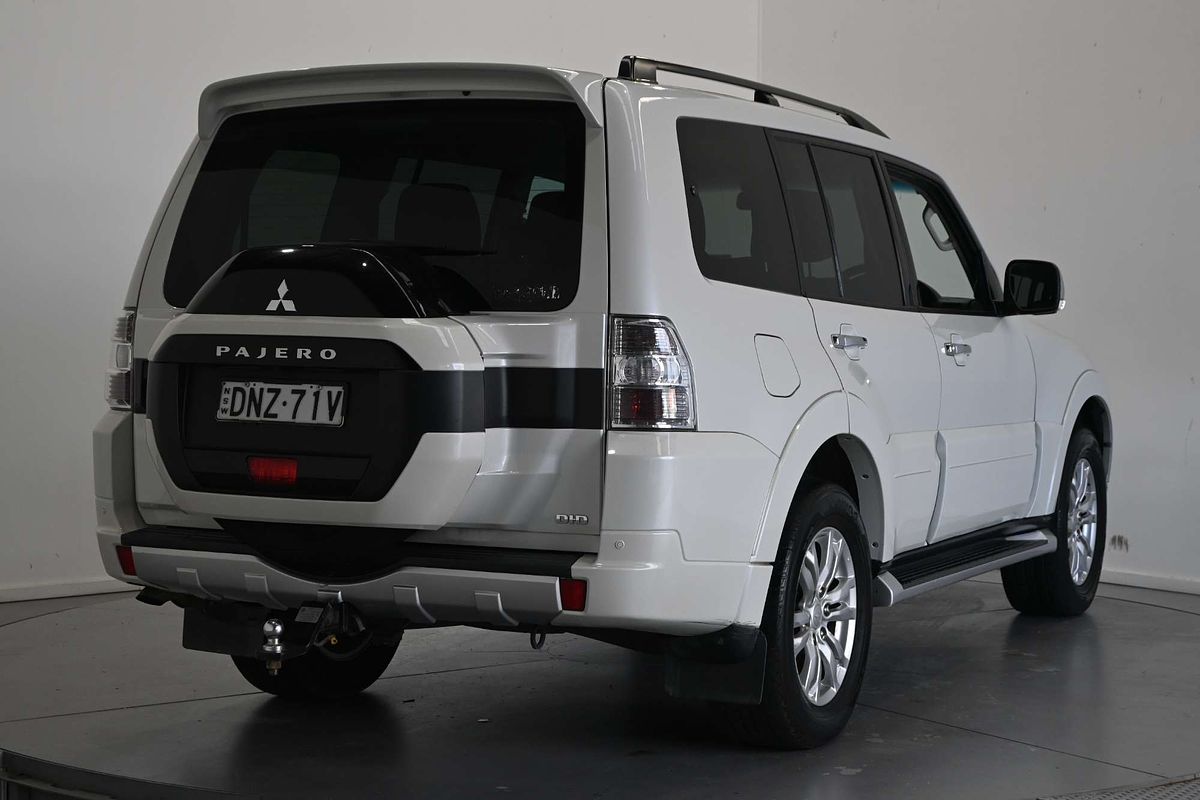 2016 Mitsubishi Pajero GLX NX