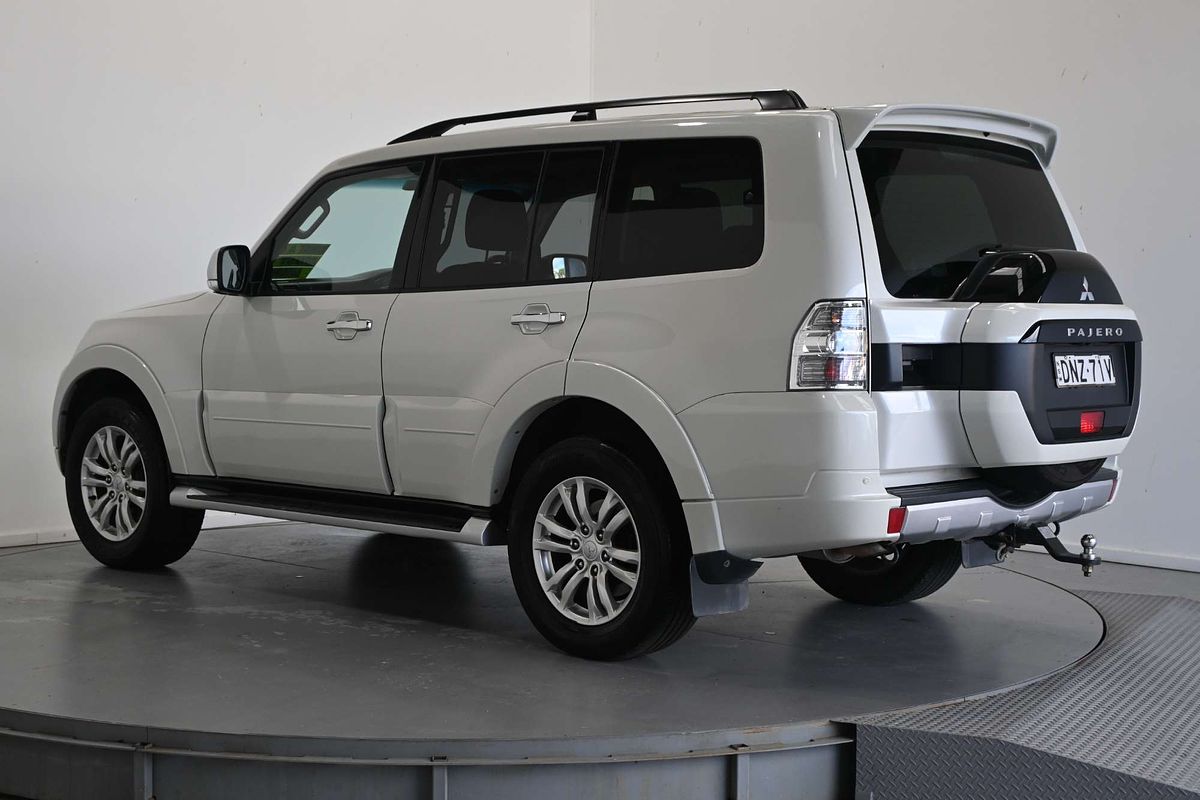 2016 Mitsubishi Pajero GLX NX