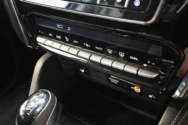 2022 Isuzu MU-X LS-T