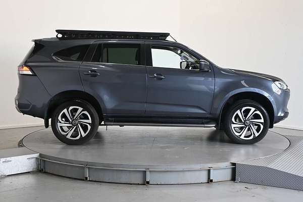 2022 Isuzu MU-X LS-T