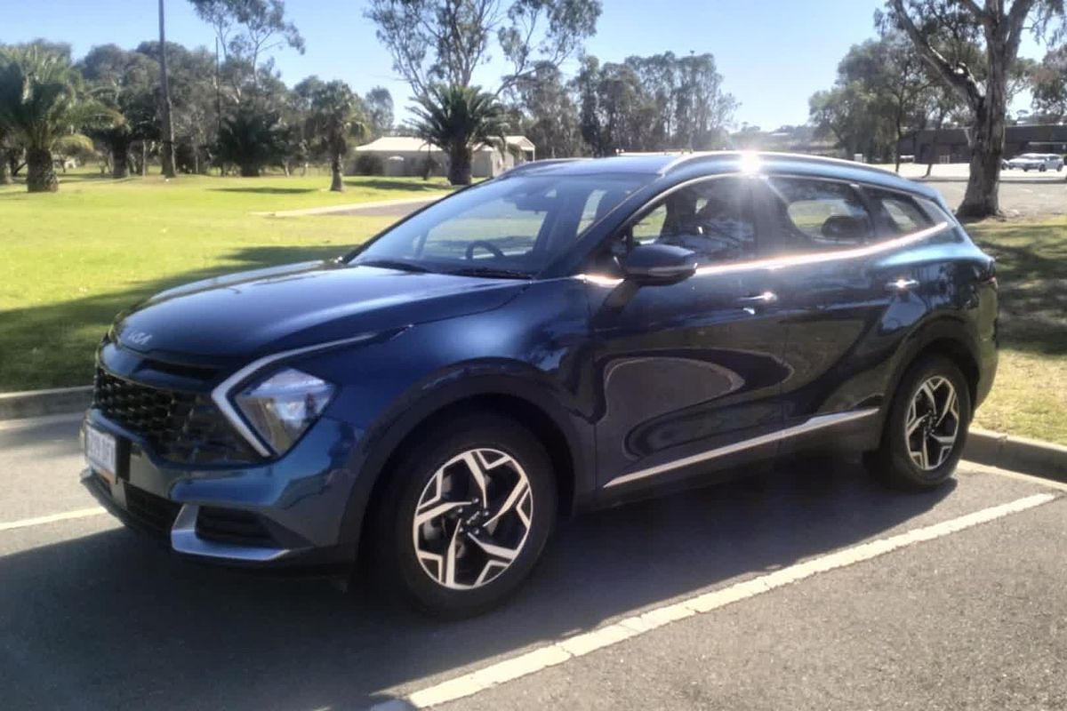 2022 Kia Sportage S NQ5