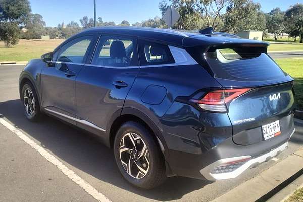 2022 Kia Sportage S NQ5