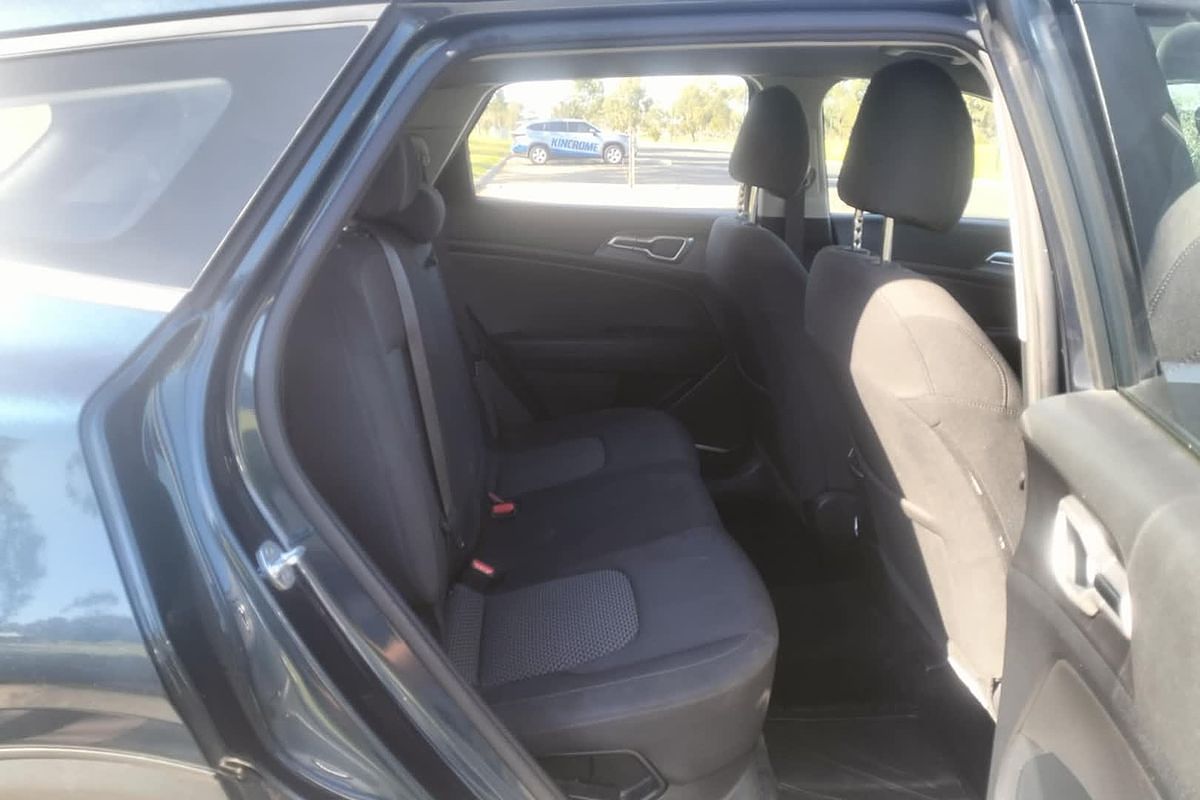 2022 Kia Sportage S NQ5