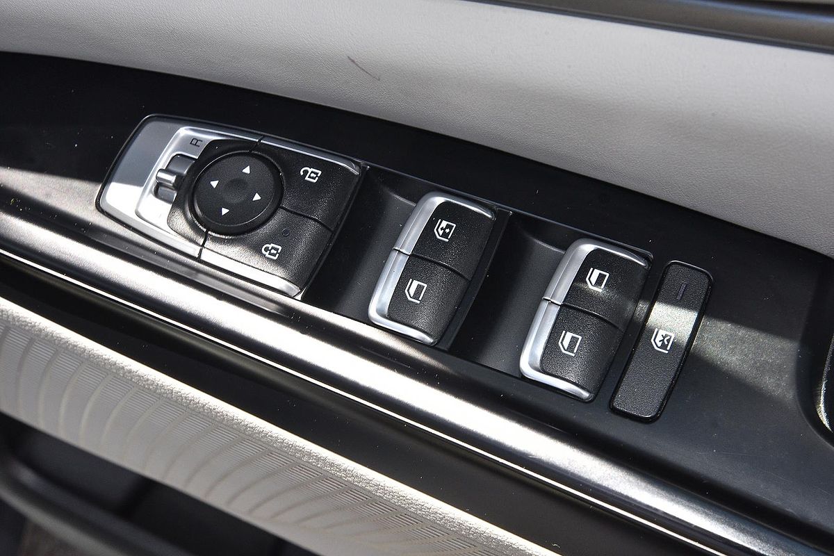 2021 Kia Carnival S KA4