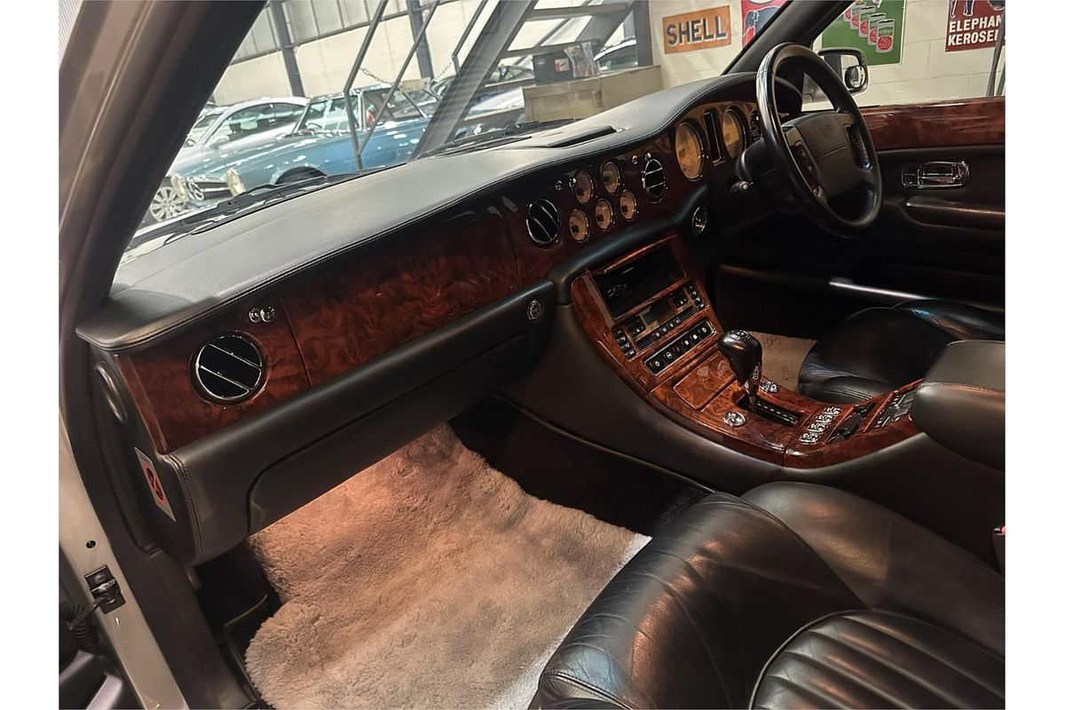 2001 Bentley Arnage Red Label