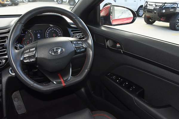 2019 Hyundai Elantra Sport Premium AD.2