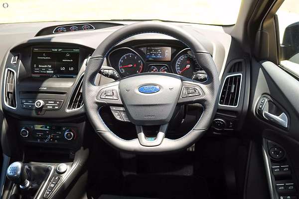 2016 Ford Focus RS LZ