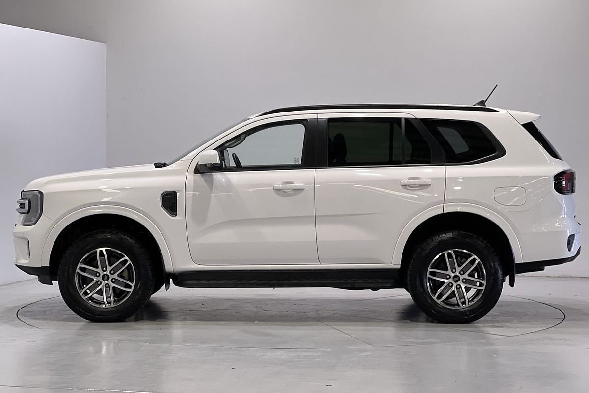 2022 Ford Everest Trend