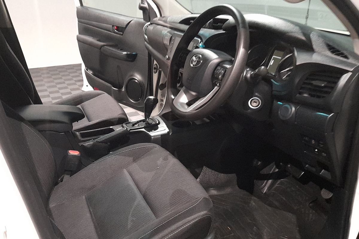 2021 Toyota Hilux SR GUN126R 4X4