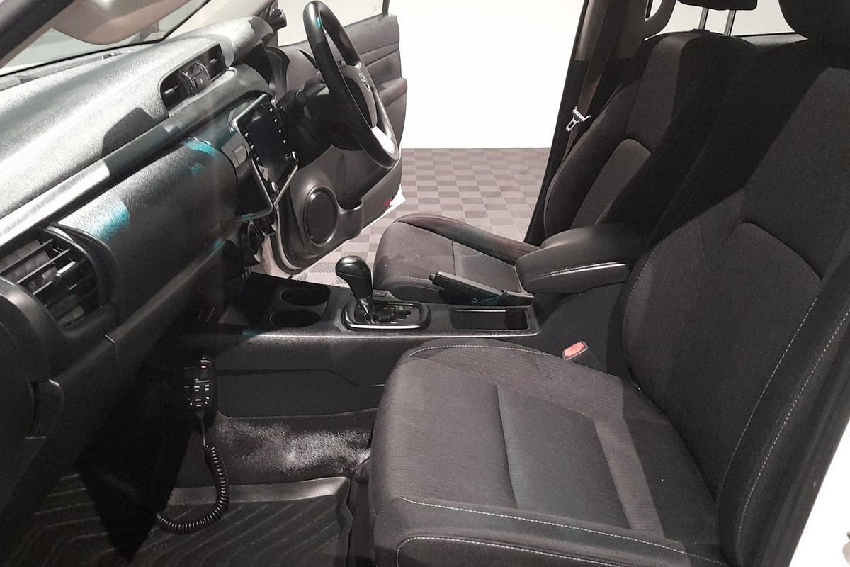 2021 Toyota Hilux SR GUN126R 4X4
