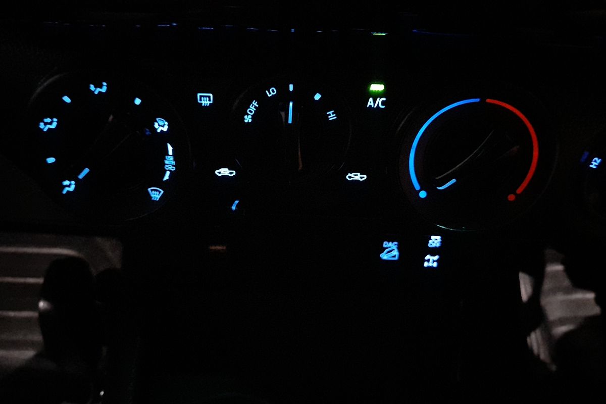 2021 Toyota Hilux SR GUN126R 4X4
