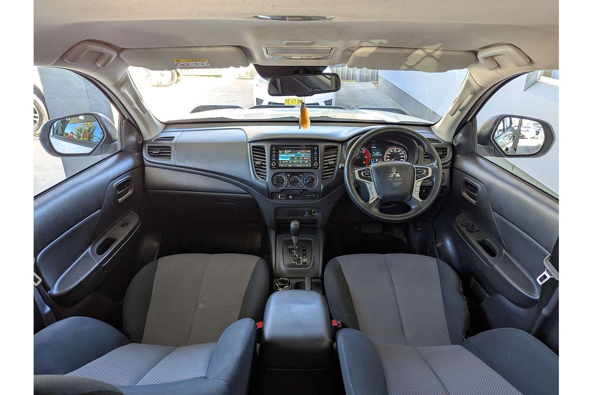 2020 Mitsubishi Triton GLX ADAS MR 4X4