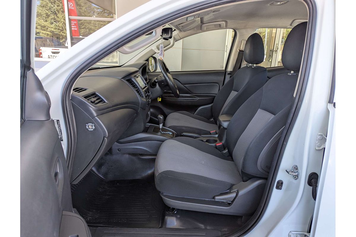 2020 Mitsubishi Triton GLX ADAS MR 4X4