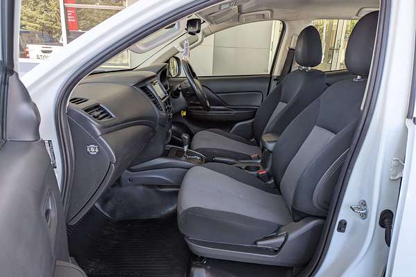 2020 Mitsubishi Triton GLX ADAS MR 4X4