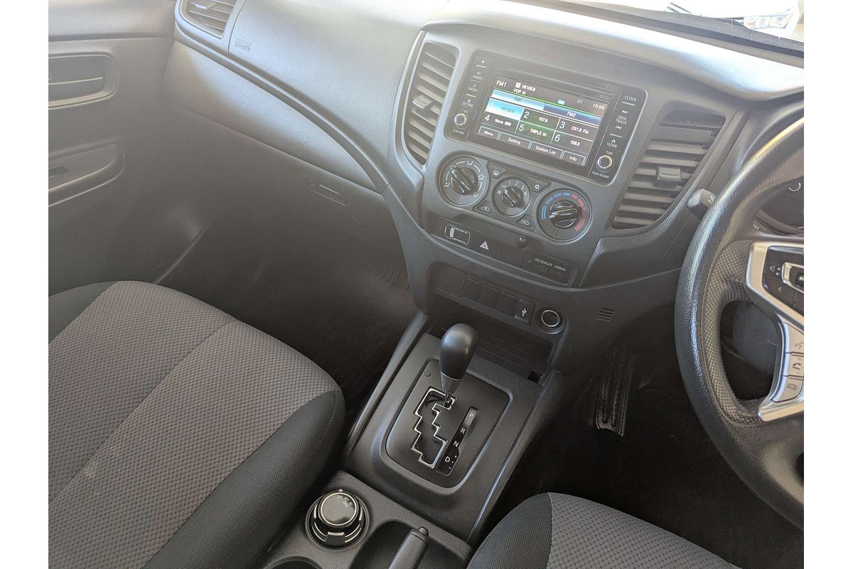 2020 Mitsubishi Triton GLX ADAS MR 4X4