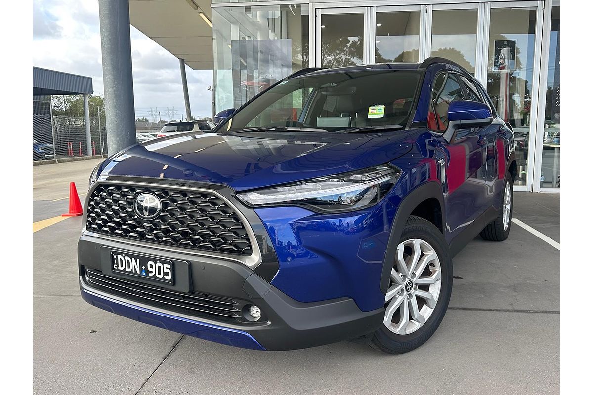 2024 Toyota Corolla Cross GXL MXGH15R