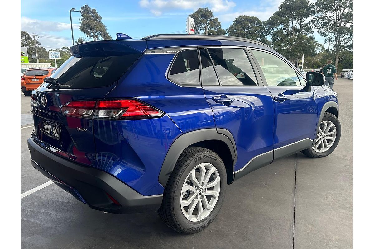 2024 Toyota Corolla Cross GXL MXGH15R