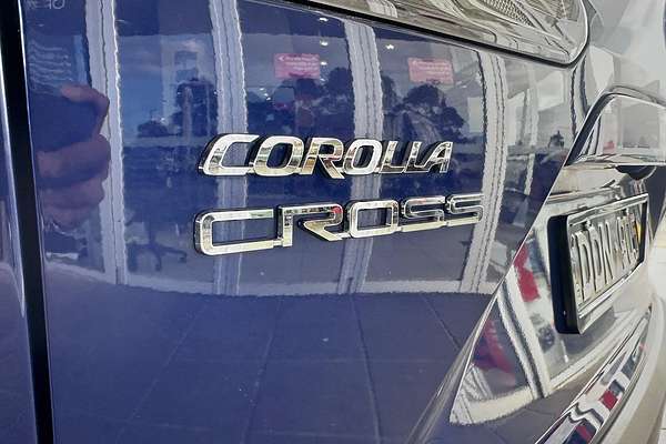 2024 Toyota Corolla Cross GXL MXGH15R