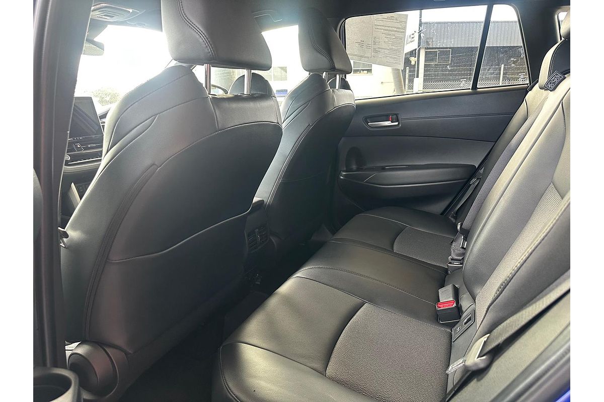 2024 Toyota Corolla Cross GXL MXGH15R