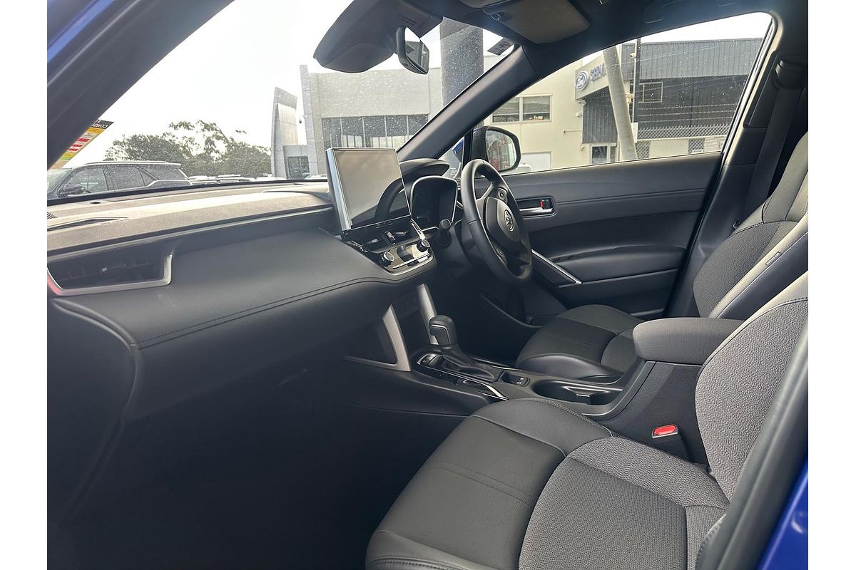 2024 Toyota Corolla Cross GXL MXGH15R
