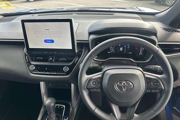 2024 Toyota Corolla Cross GXL MXGH15R