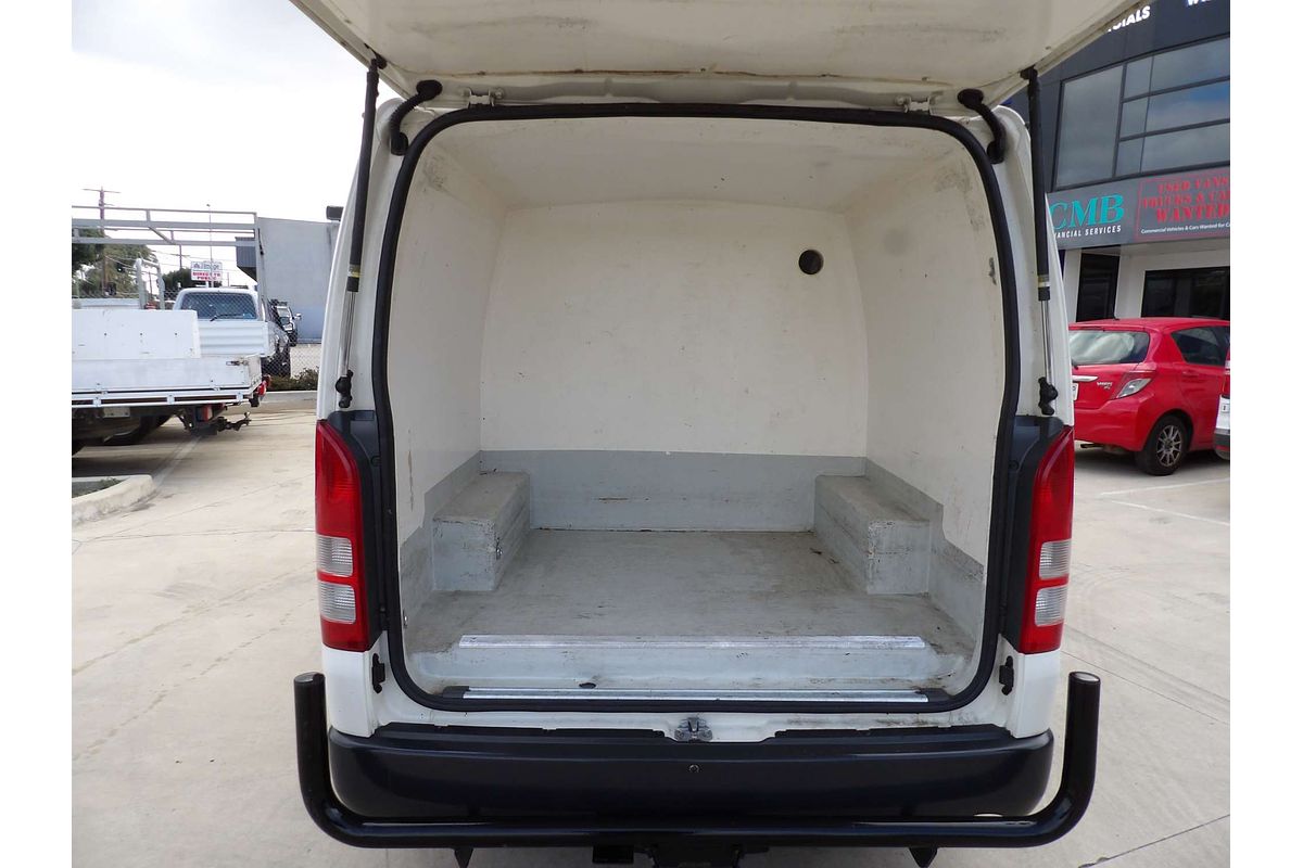 2010 Toyota Hiace  TRH201R LWB