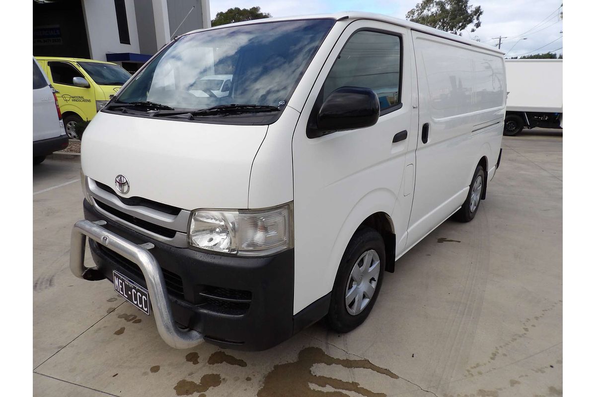 2010 Toyota Hiace  TRH201R LWB