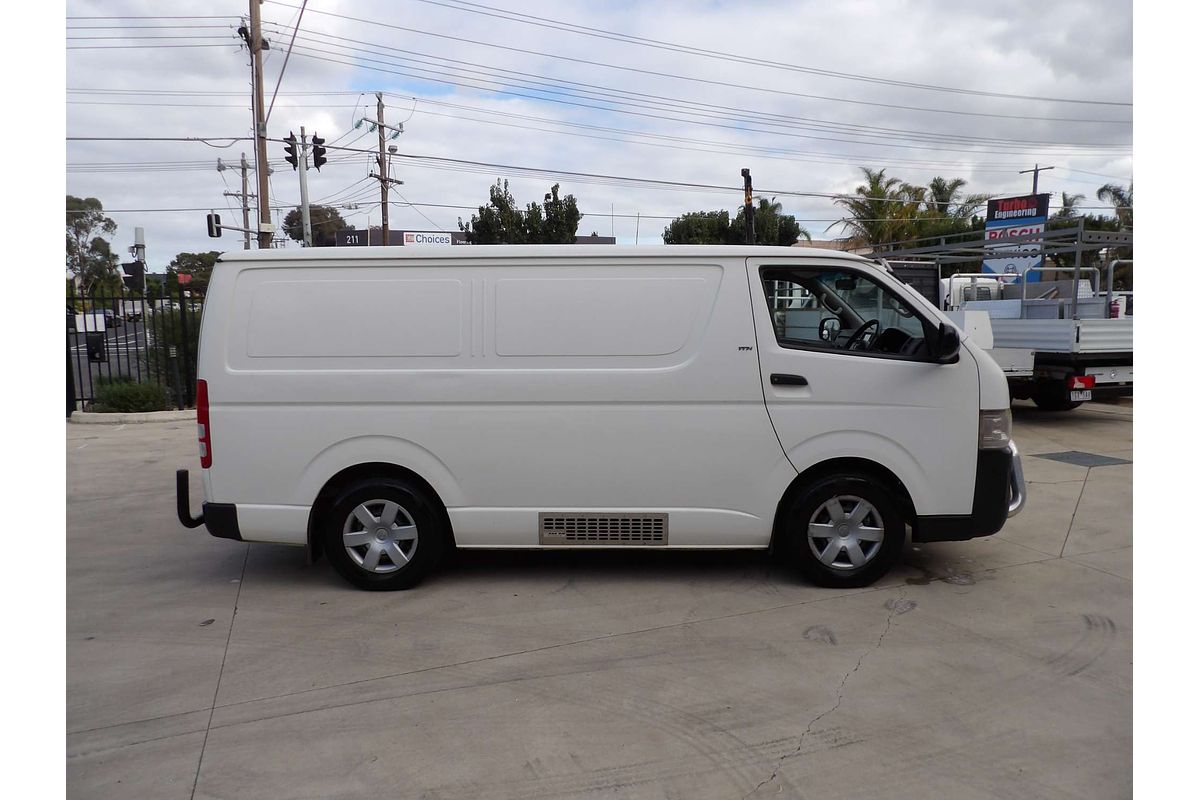 2010 Toyota Hiace  TRH201R LWB