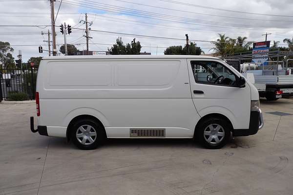 2010 Toyota Hiace  TRH201R LWB
