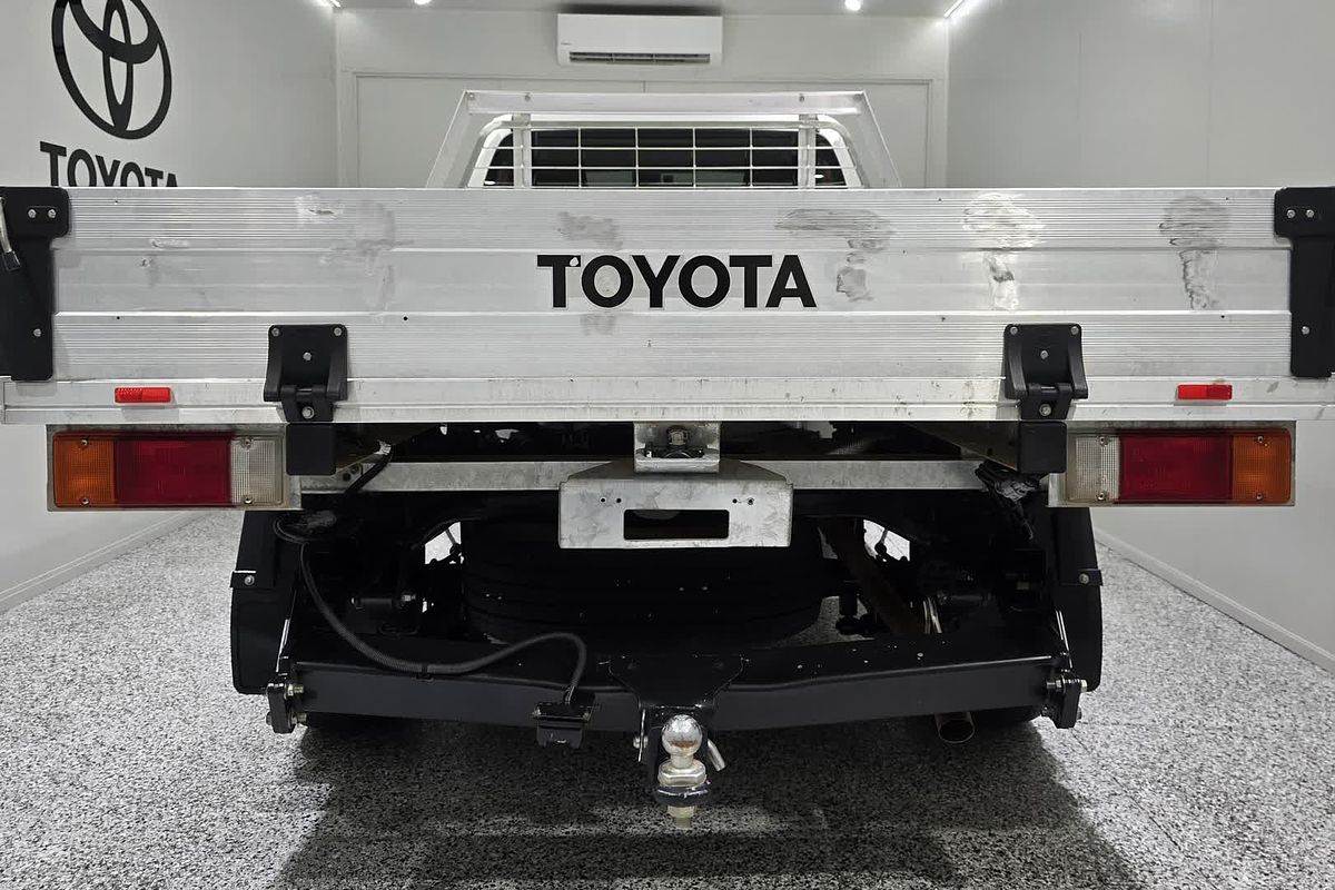 2022 Toyota Hilux Workmate TGN121R Rear Wheel Drive