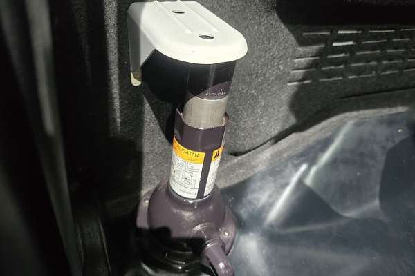 2022 Toyota Hilux Workmate TGN121R Rear Wheel Drive