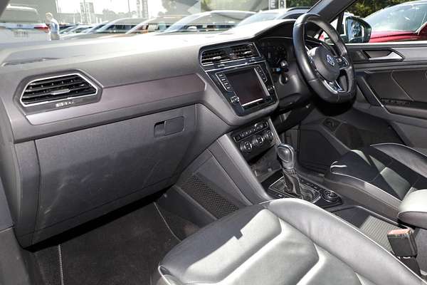 2017 Volkswagen Tiguan 162TSI Highline 5N