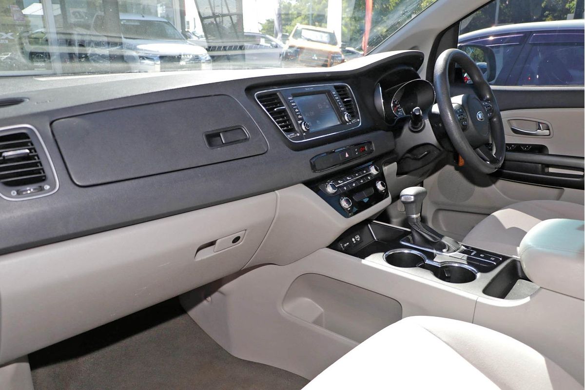 2018 Kia Carnival S YP