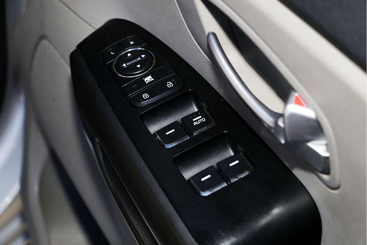 2018 Kia Carnival S YP
