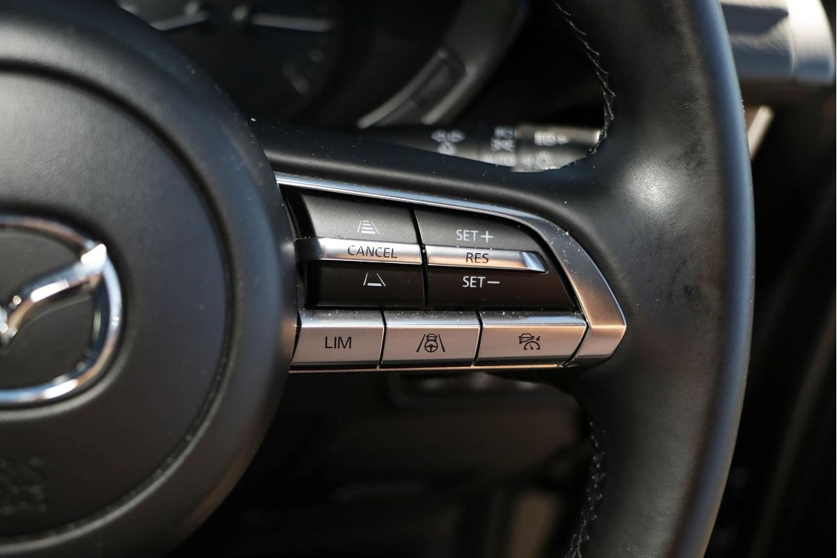 2023 Mazda MX-30 G20e Evolve DR Series