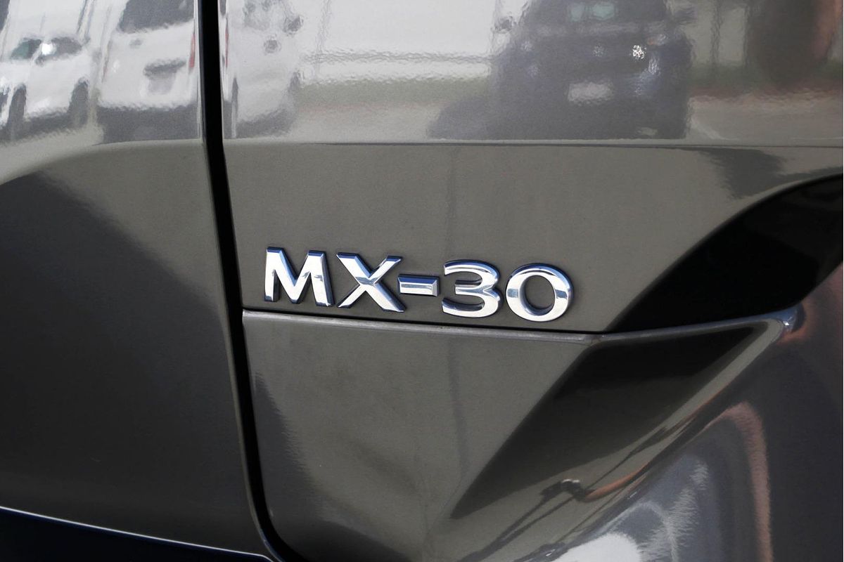 2023 Mazda MX-30 G20e Evolve DR Series