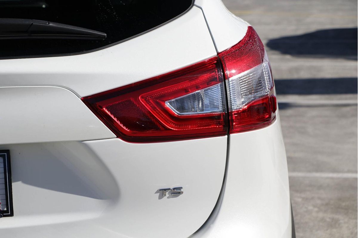 2016 Nissan QASHQAI TS J11