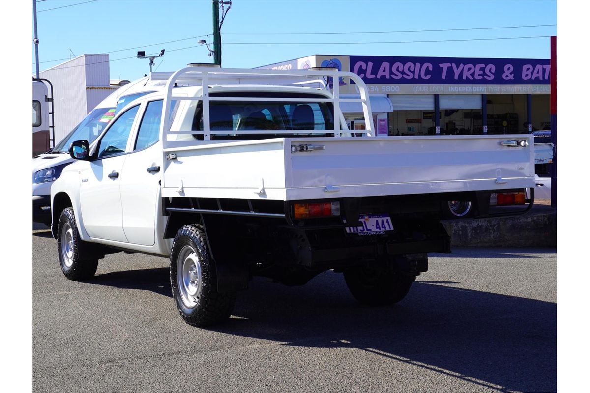 2022 Mitsubishi Triton GLX MR 4X4