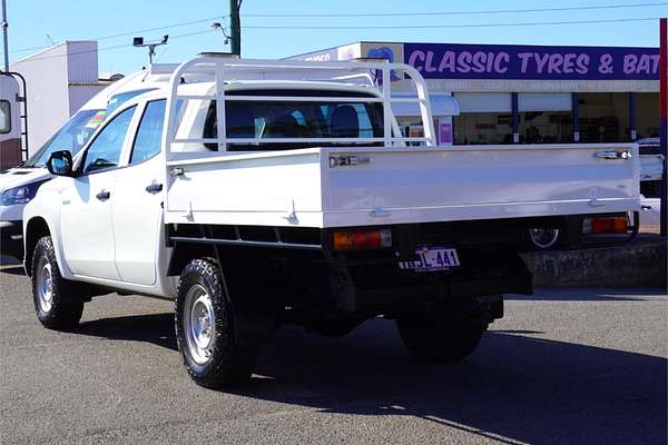 2022 Mitsubishi Triton GLX MR 4X4