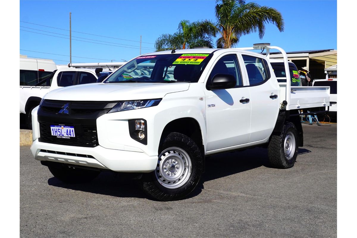 2022 Mitsubishi Triton GLX MR 4X4