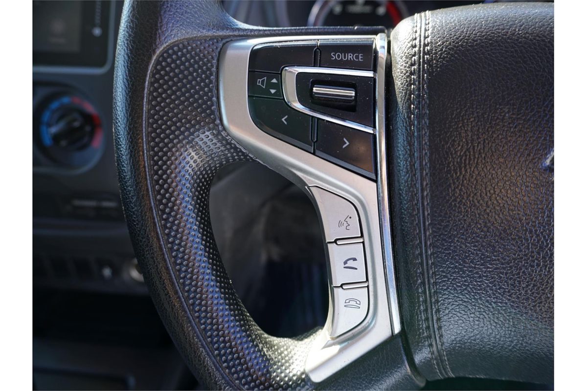 2022 Mitsubishi Triton GLX MR 4X4