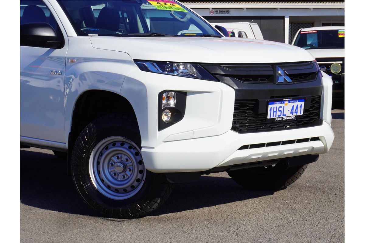 2022 Mitsubishi Triton GLX MR 4X4