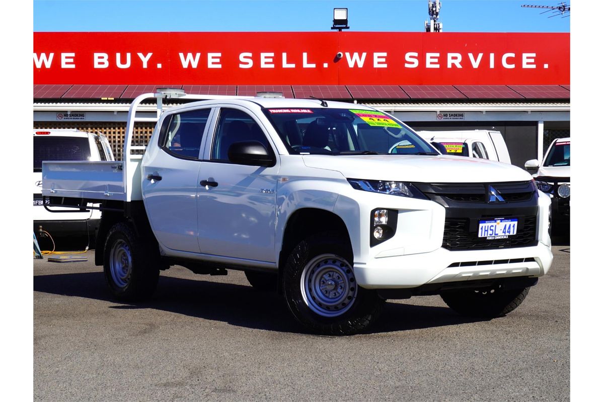 2022 Mitsubishi Triton GLX MR 4X4
