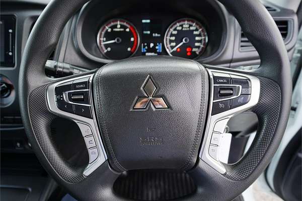 2022 Mitsubishi Triton GLX MR 4X4