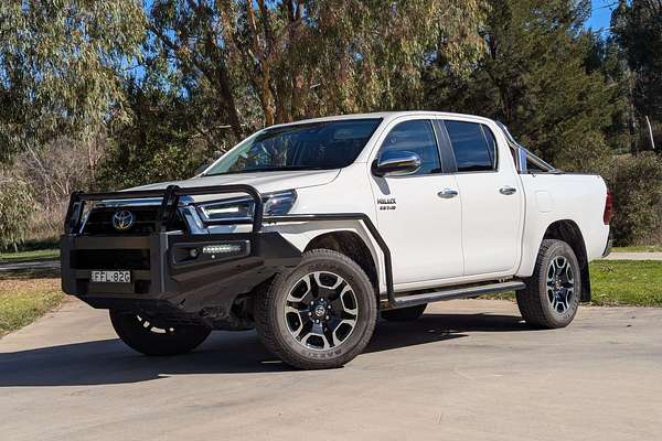 2022 Toyota Hilux SR5 GUN126R 4X4