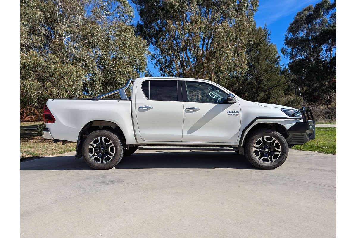 2022 Toyota Hilux SR5 GUN126R 4X4